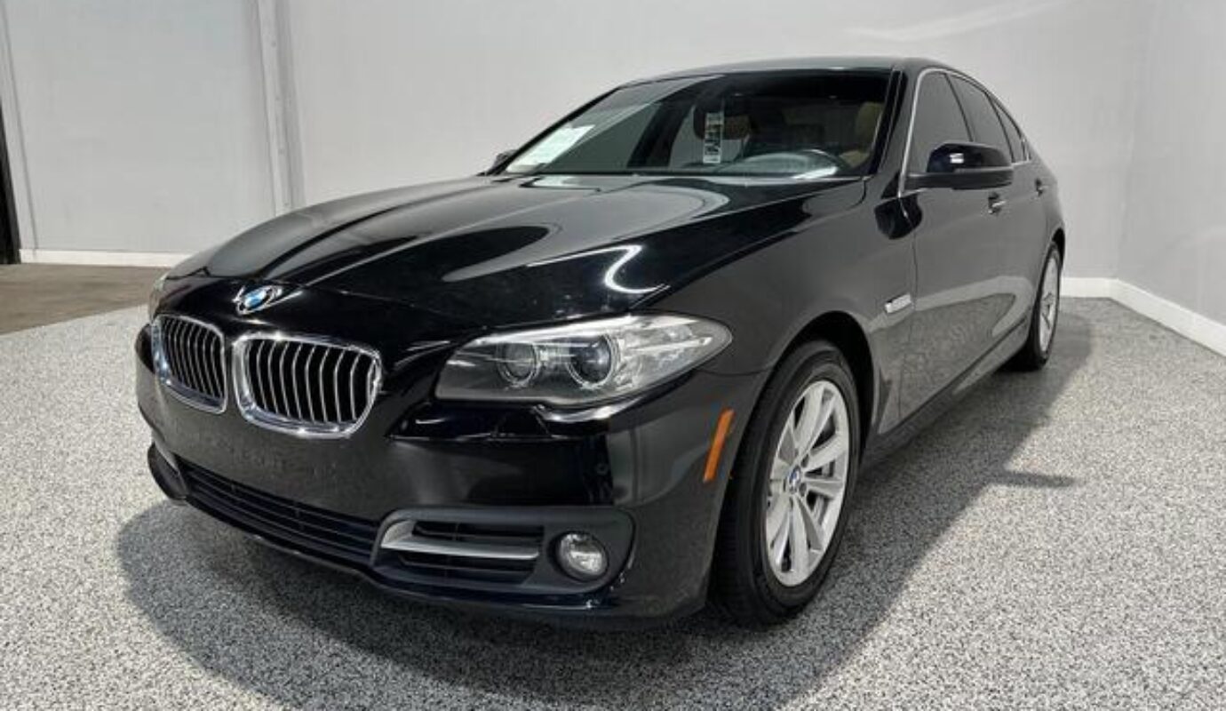 2016 BMW 5 Series 528i