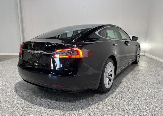 2017 Tesla Model S