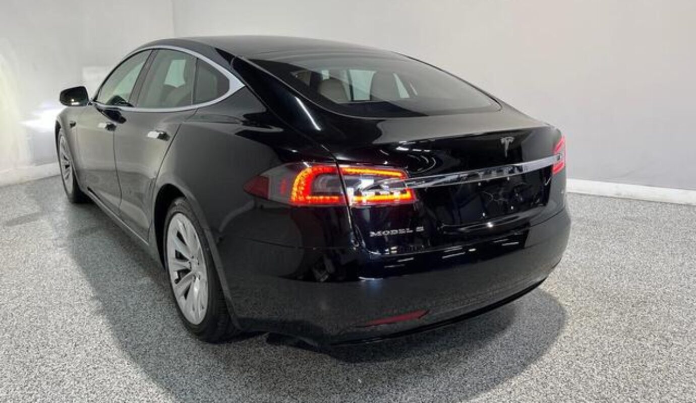 2017 Tesla Model S