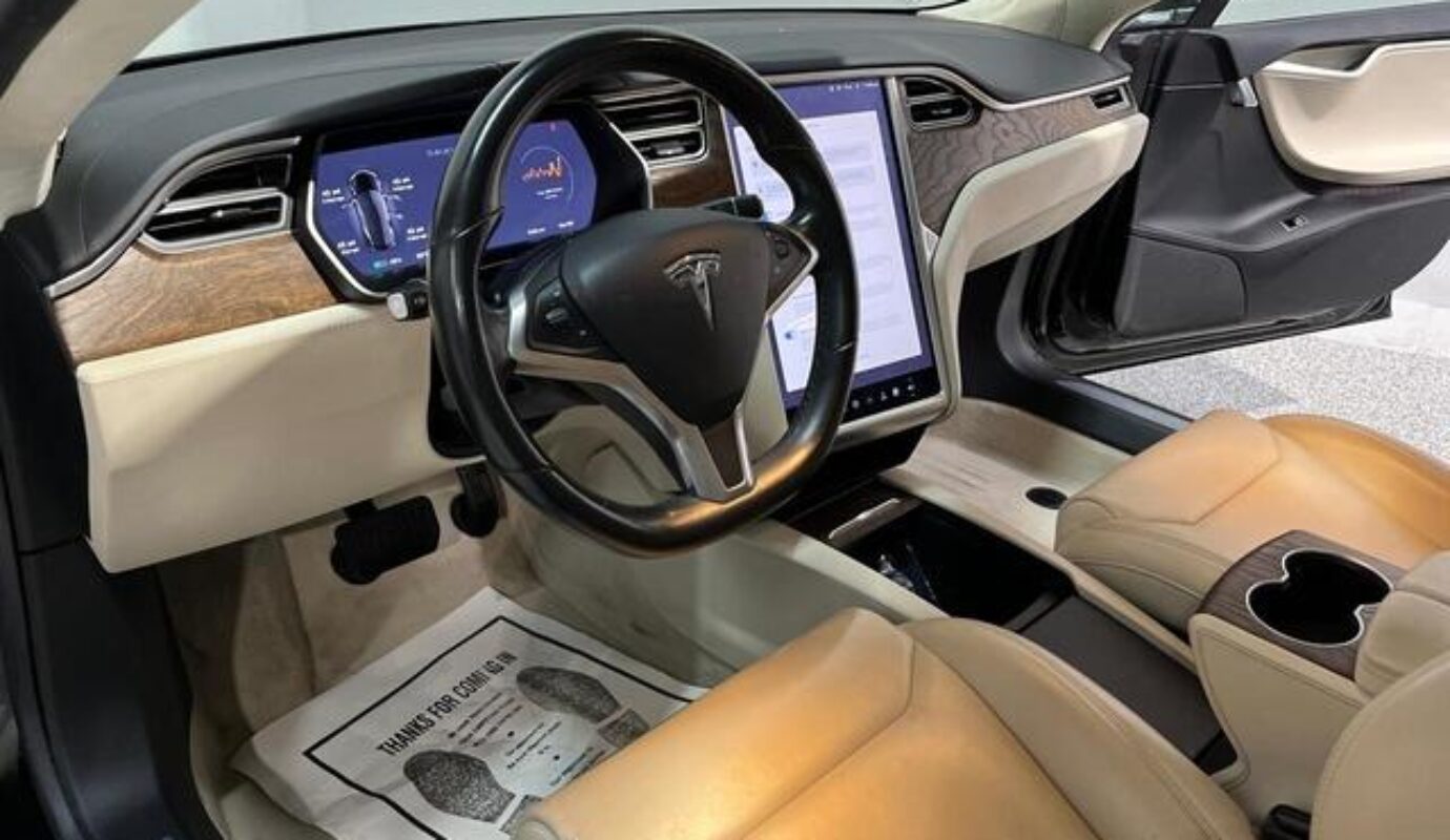 2017 Tesla Model S