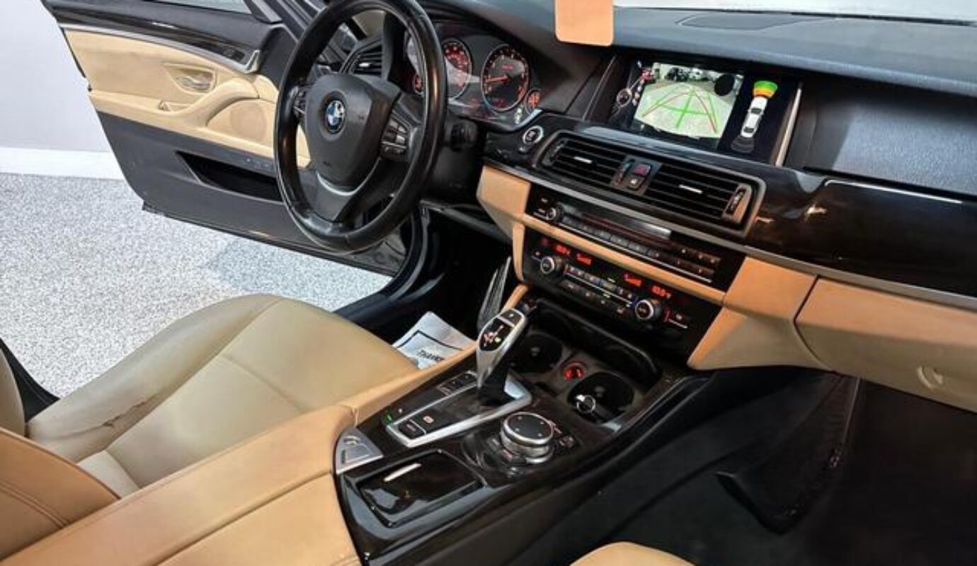 2016 BMW 5 Series 528i