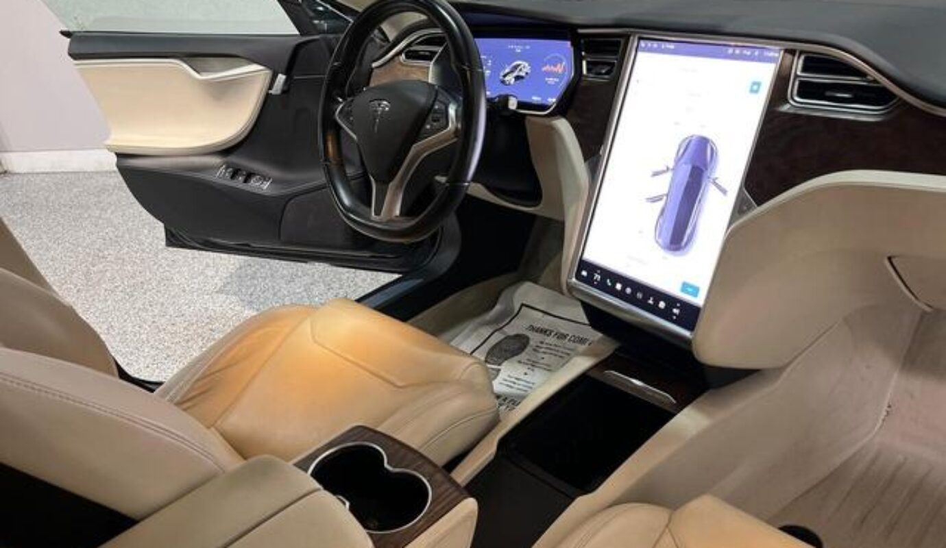 2017 Tesla Model S