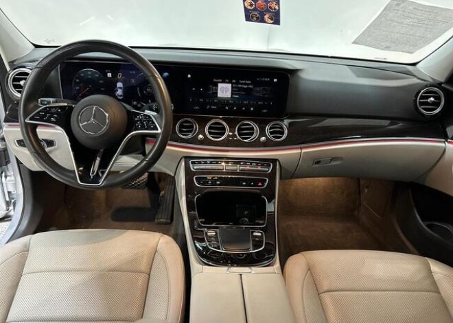 2021 Mercedes-Benz E-Class E 350