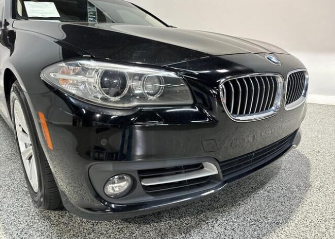 2016 BMW 5 Series 528i