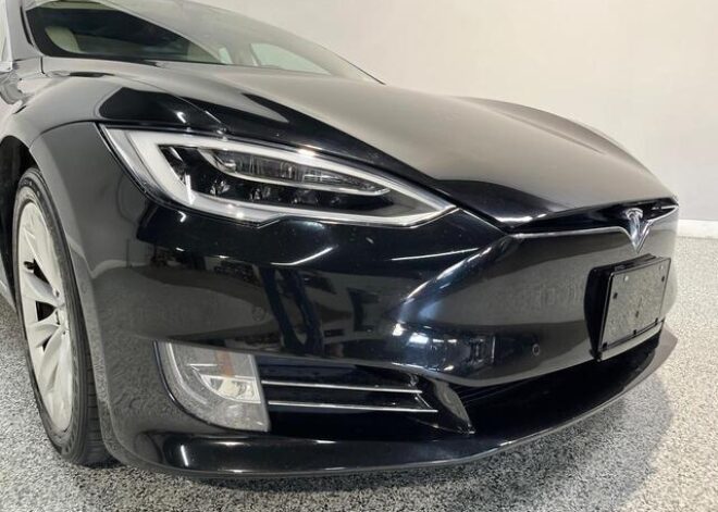 2017 Tesla Model S