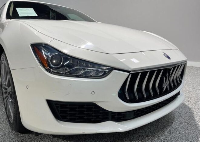 2020 Maserati Ghibli