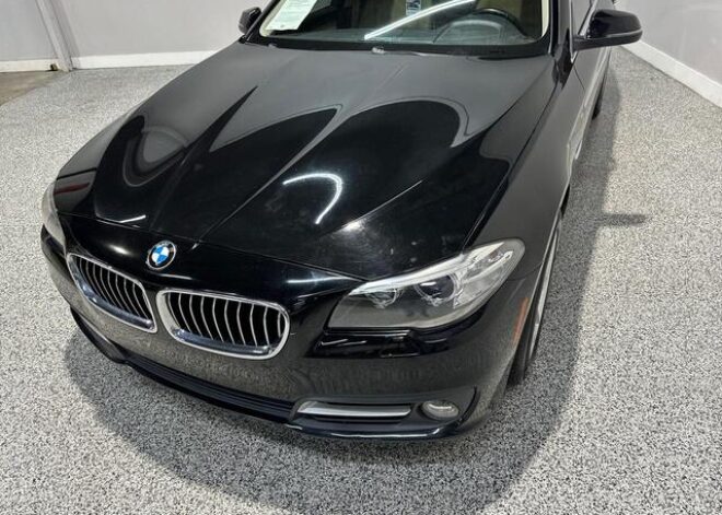 2016 BMW 5 Series 528i