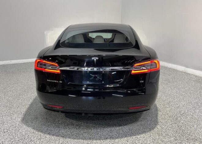 2017 Tesla Model S